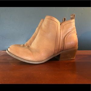 Ankle boots by Guess!